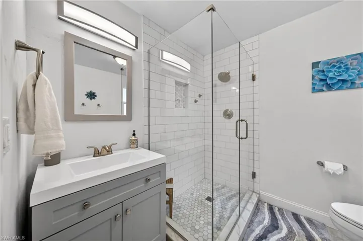 1714 Bikini Ct 105, Cape Coral, Florida 33904