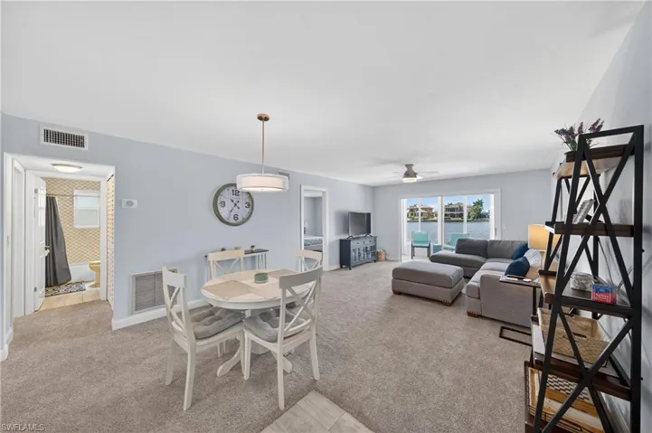 1714 Bikini Ct 105, Cape Coral, Florida 33904