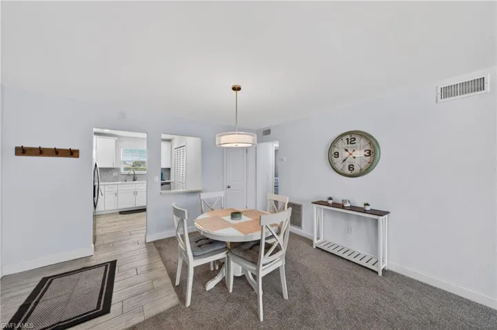 1714 Bikini Ct 105, Cape Coral, Florida 33904