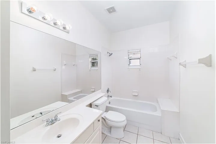 8092 Sanctuary Dr 1, Naples, Florida 34104