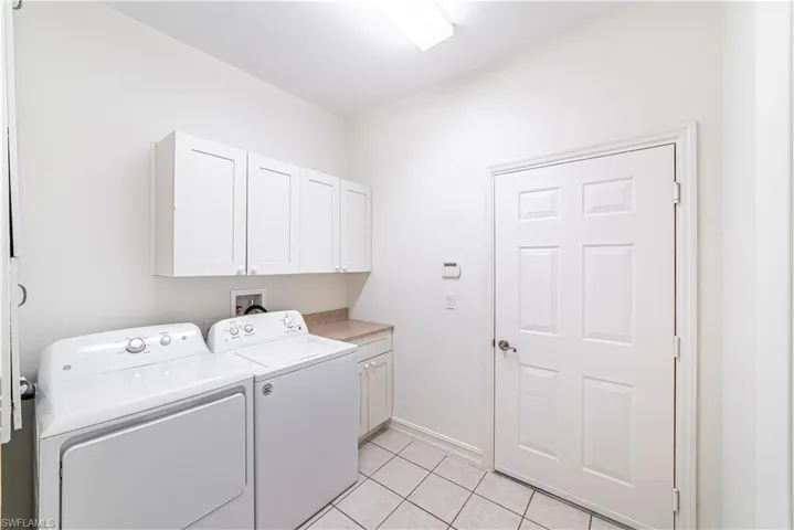 8092 Sanctuary Dr 1, Naples, Florida 34104