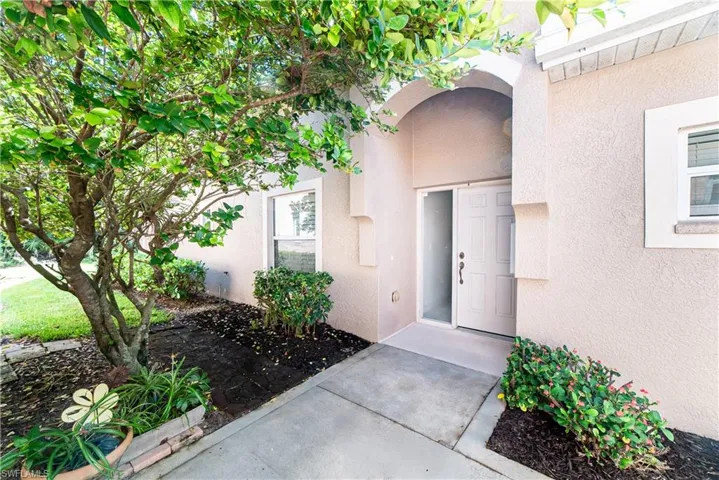 8092 Sanctuary Dr 1, Naples, Florida 34104