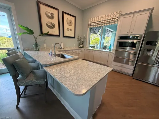 3115 Amadora Cir, Cape Coral, Florida 33909