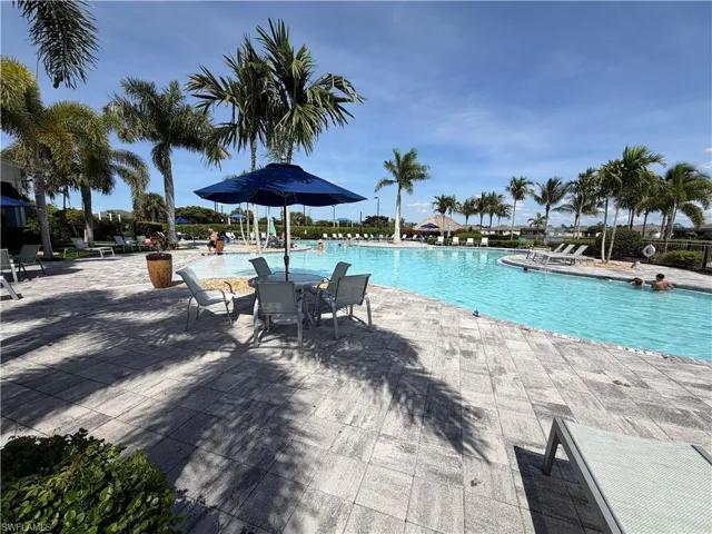 3115 Amadora Cir, Cape Coral, Florida 33909