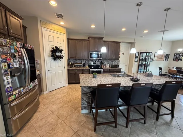 3115  Amadora  CIR, Cape Coral, FL 33909