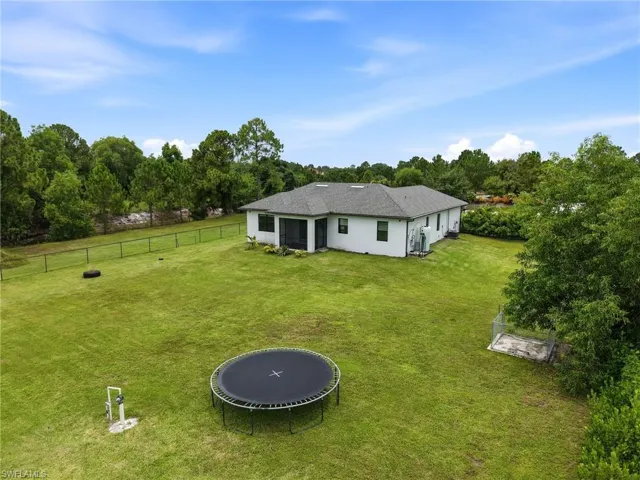 3931 64th Ave Ne, Naples, Florida 34120