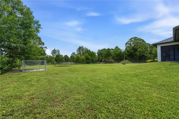 3931 64th Ave Ne, Naples, Florida 34120