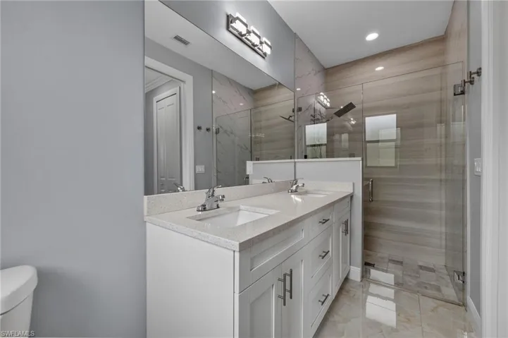 3931 64th Ave Ne, Naples, Florida 34120