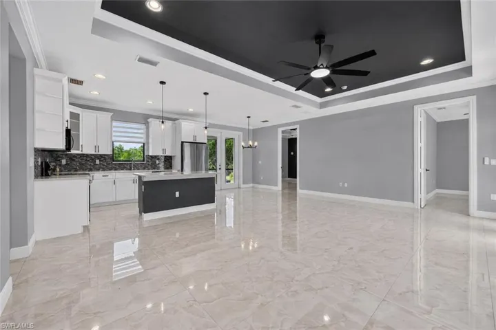 3931 64th Ave Ne, Naples, Florida 34120