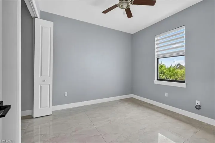 3931 64th Ave Ne, Naples, Florida 34120