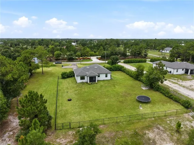3931 64th Ave Ne, Naples, Florida 34120