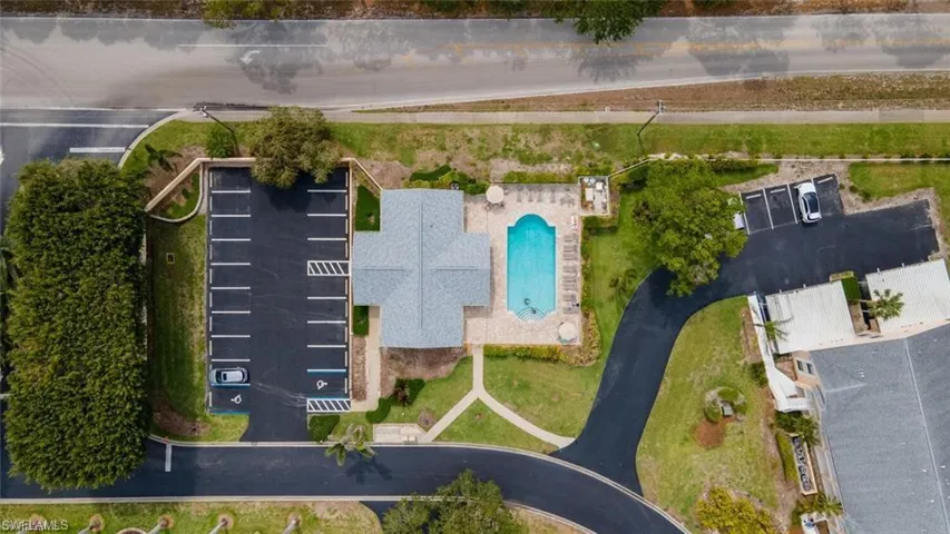 760 Wiggins Lake Dr 205, Naples, Florida 34110