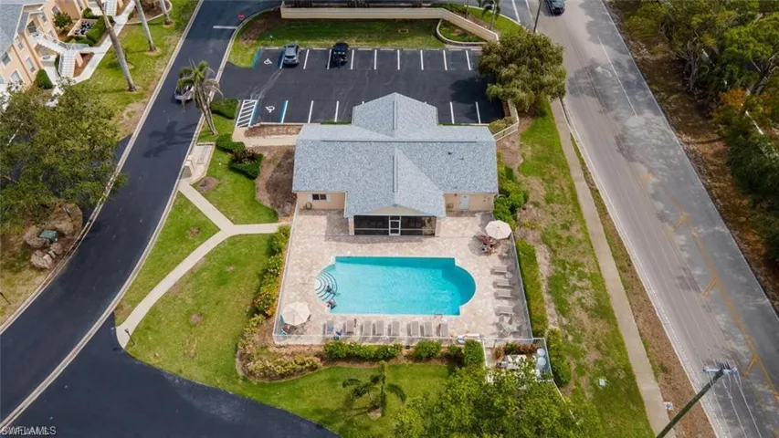 760 Wiggins Lake Dr 205, Naples, Florida 34110