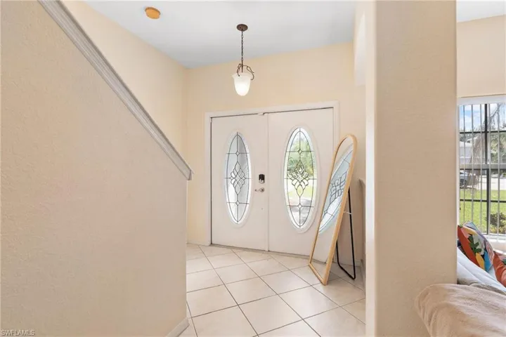 8285 Silver Birch Way, Lehigh Acres, Florida 33971