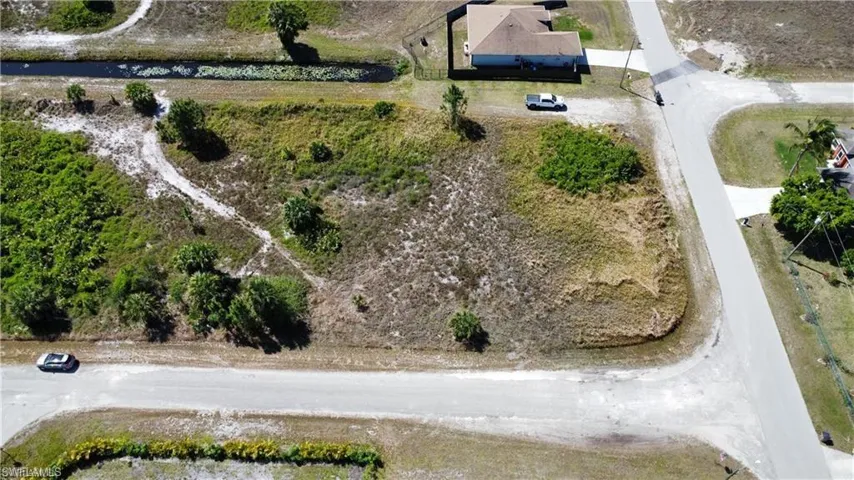 1212 Earnest St E, Lehigh Acres, Florida 33974