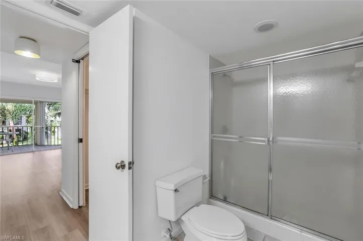 3200 Binnacle Dr B4, Naples, Florida 34103