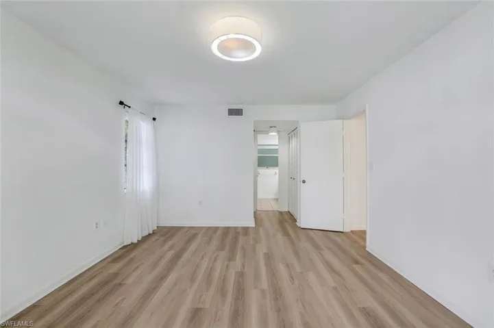 3200 Binnacle Dr B4, Naples, Florida 34103