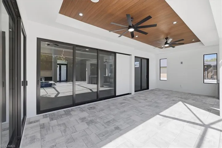 View of patio / terrace featuring a ceiling fan