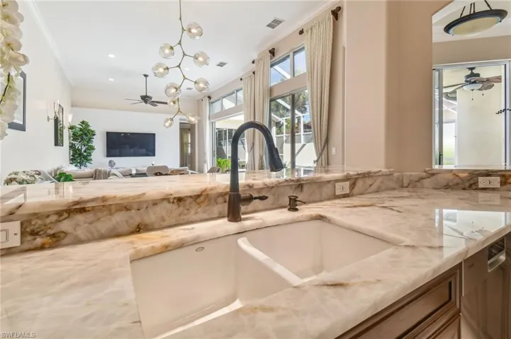 1623  Cayman  CT, Naples, FL 34119