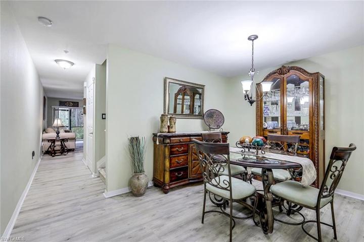 9072  Gervais  CIR, Naples, FL 34120