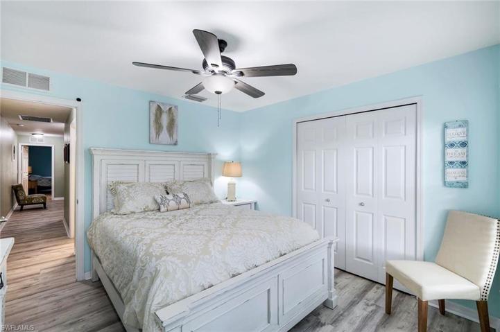 9072  Gervais  CIR, Naples, FL 34120