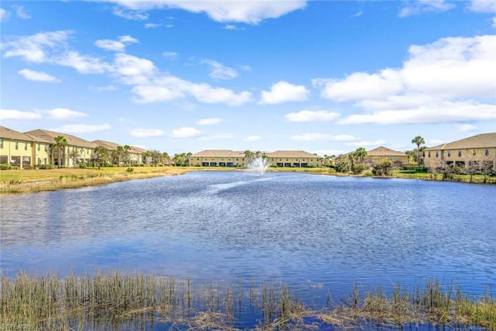9072  Gervais  CIR, Naples, FL 34120