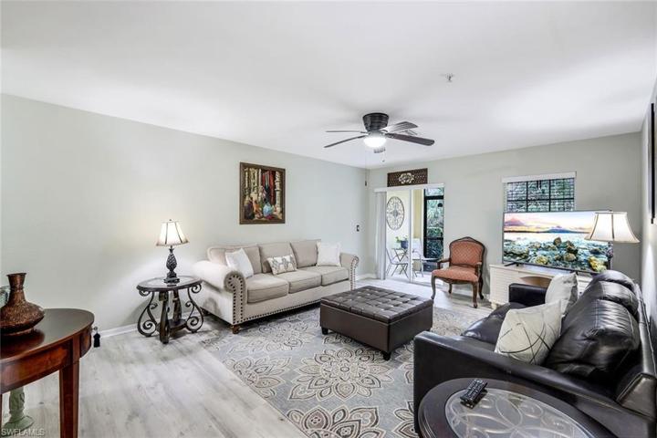 9072  Gervais  CIR, Naples, FL 34120
