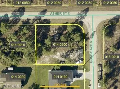 900  Gunby S AVE, Lehigh Acres, FL 33974