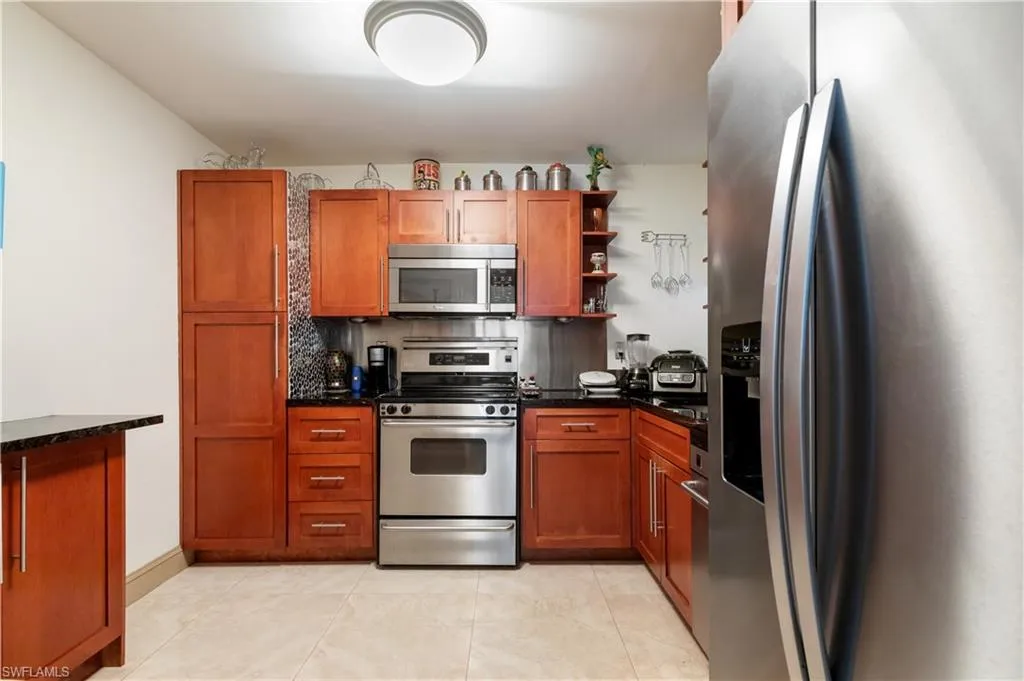 214 Poinciana Dr, Miami Beach, FL 33160,225063608