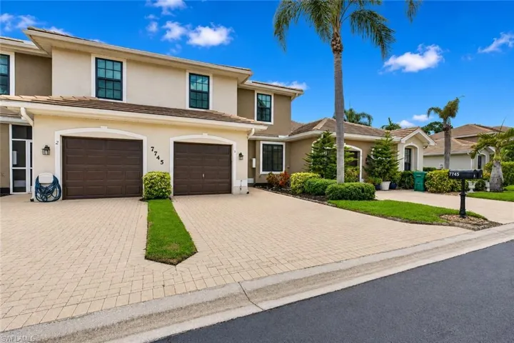 7745  Woodbrook  CIR, Naples, FL 34104