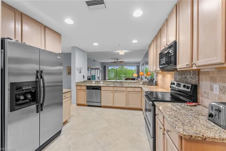 3538  HALDEMAN CREEK  DR, Naples, FL 34112