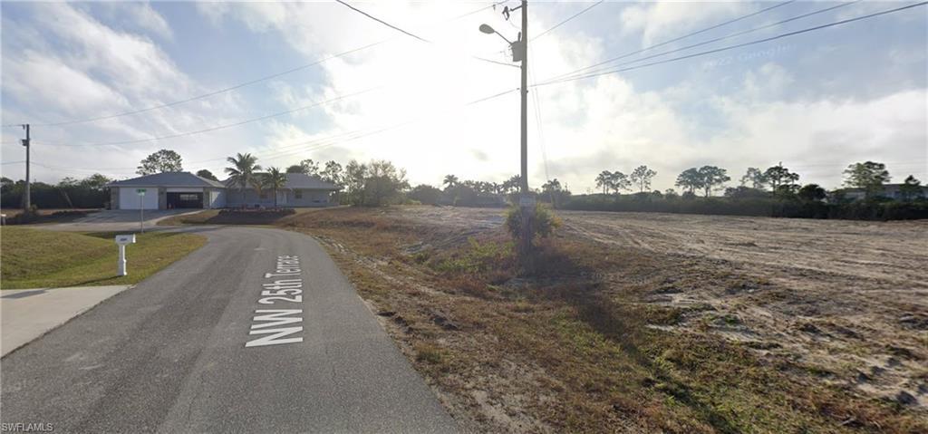 2208 NW 25th TER, CAPE CORAL FL 33993
