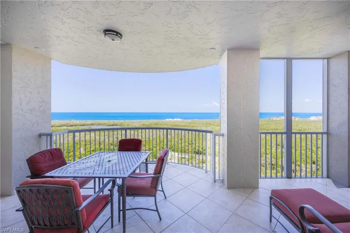 7117 Pelican Bay Blvd 1508, Naples, Florida 34108