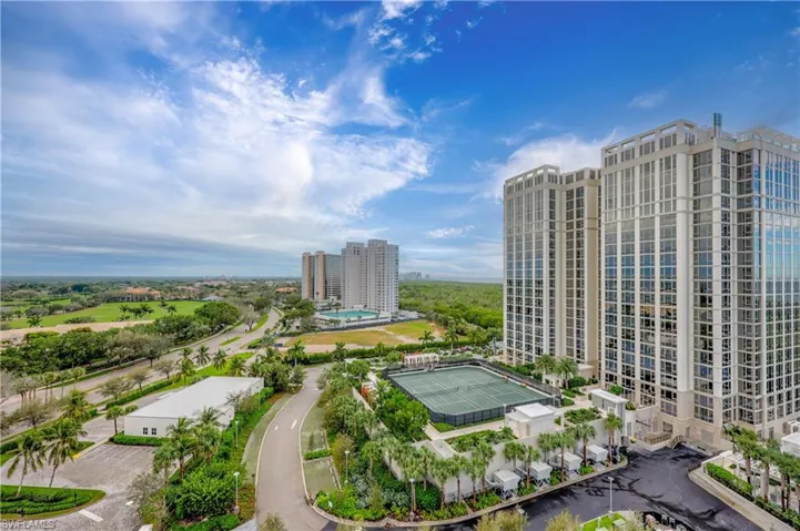 7117 Pelican Bay Blvd 1508, Naples, Florida 34108