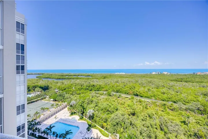 7117 Pelican Bay Blvd 1508, Naples, Florida 34108