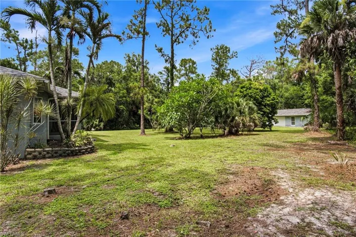 330 Wilson Blvd S, Naples, Florida 34117
