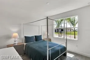 Guest bedroom