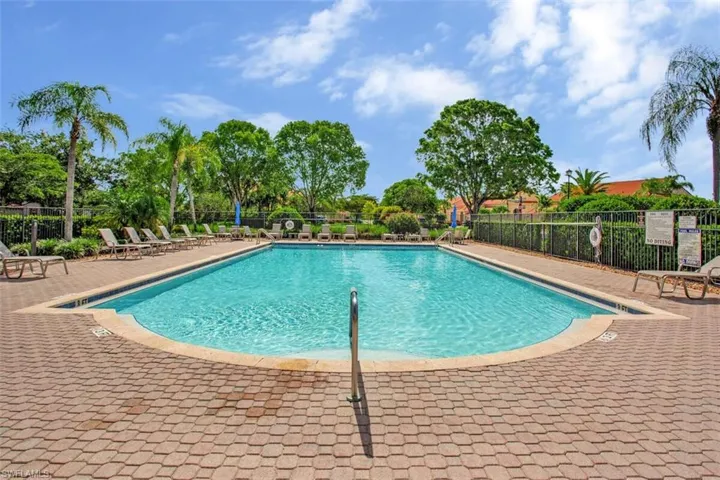 6605  Huntington Lakes  CIR, Naples, FL 34119