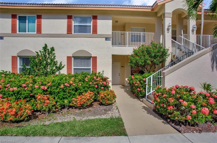 6605  Huntington Lakes  CIR, Naples, FL 34119
