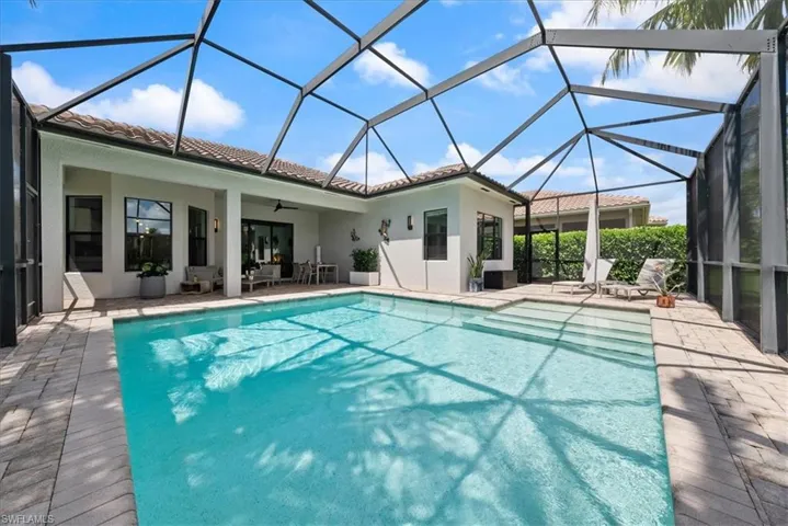3264 Pacific Dr, Naples, Florida 34119