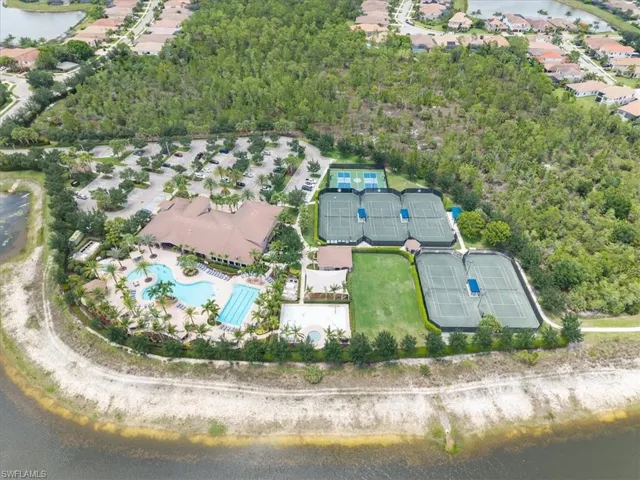 3264 Pacific Dr, Naples, Florida 34119