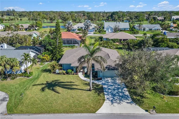 2208  Regal  WAY, Naples, FL 34110