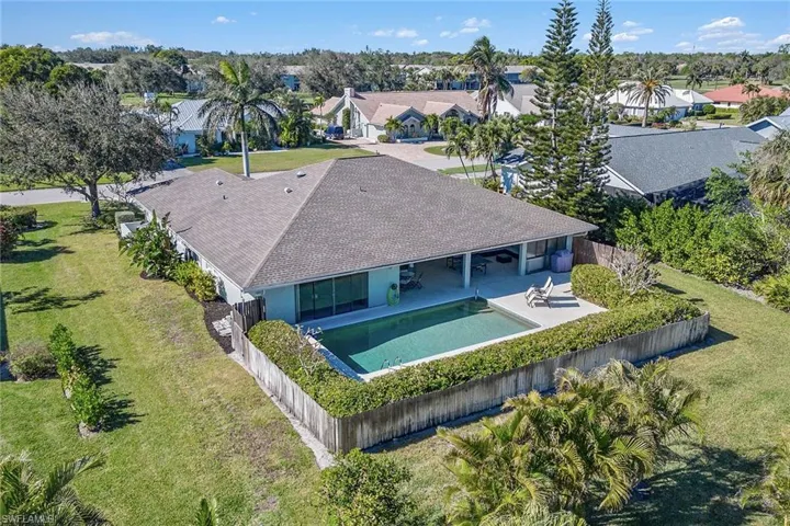 2208  Regal  WAY, Naples, FL 34110