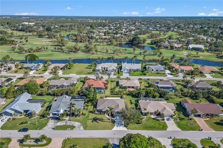 2208  Regal  WAY, Naples, FL 34110