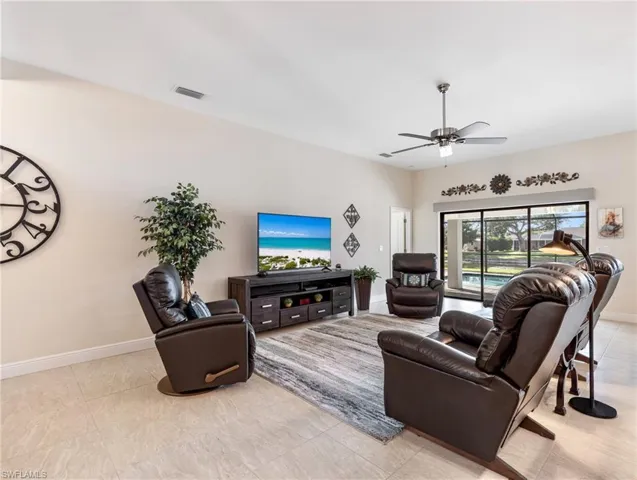 162 SE 20th  ST, Cape Coral, FL 33990