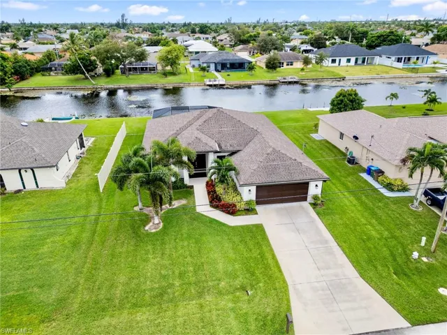 162 SE 20th  ST, Cape Coral, FL 33990