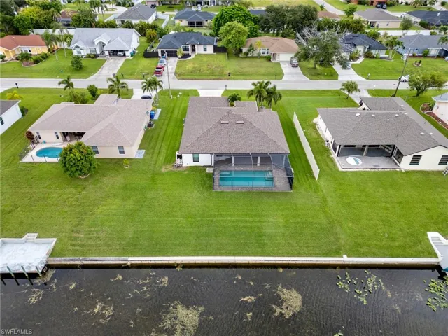 162 SE 20th  ST, Cape Coral, FL 33990