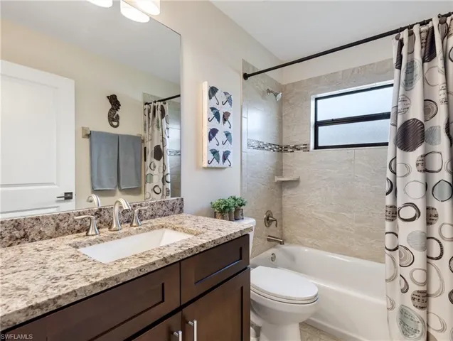 162 SE 20th  ST, Cape Coral, FL 33990