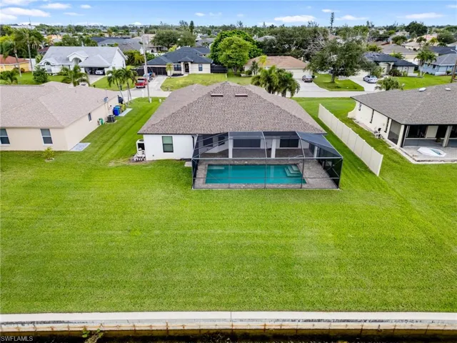 162 SE 20th  ST, Cape Coral, FL 33990