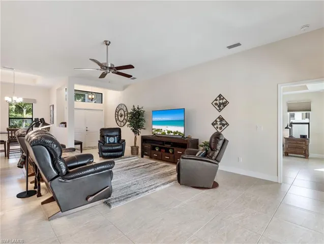 162 SE 20th  ST, Cape Coral, FL 33990
